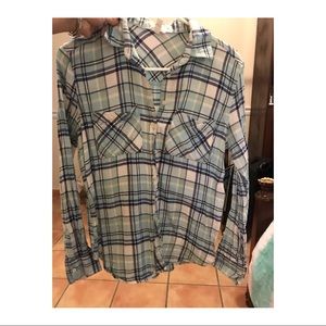 Long sleeve plaid women shirt